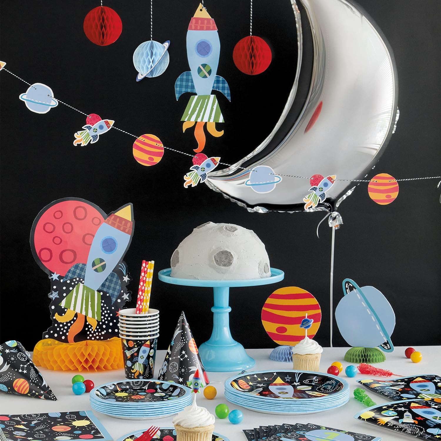 Unique 73264EU Eco-Friendly Paper Plates-18 cm-Outer Space Party-8 Count (Pack of 1), Multicolour 18 centimeters