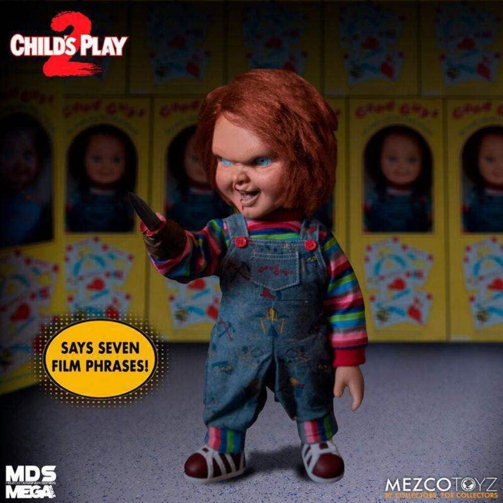 Mezco Designers Series Mega Scale - Child's Play - Talking Menacing Chucky Standard