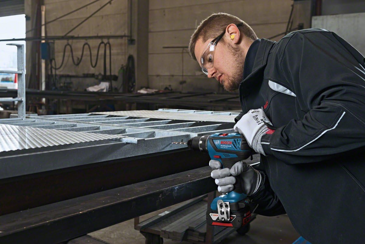 BOSCH Professional GSR 18V-28 Akku-Bohrschrauber 1