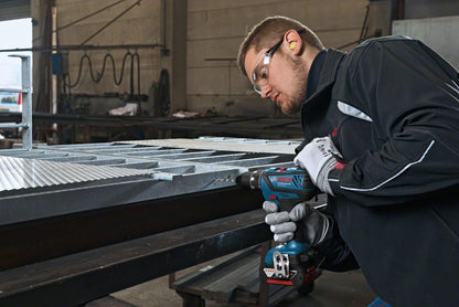 BOSCH Professional GSR 18V-28 Akku-Bohrschrauber 1