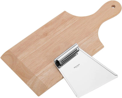 Westmark Spaetzle Set, Wooden Board And Stainless Steel Scraper For The Traditional Preparation Of Spätzle, Wood/Stainless Steel, Light Brown/Silver, 61162240