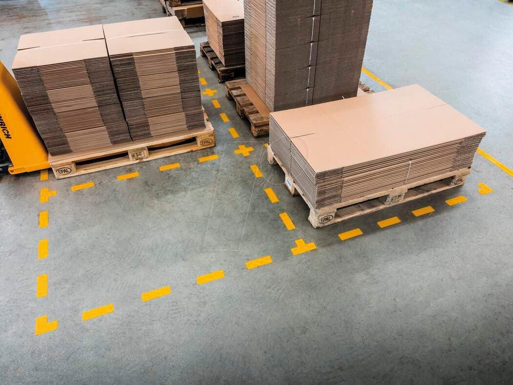 10 DURABLE Hinweisaufkleber Stellplatzmarkierung S