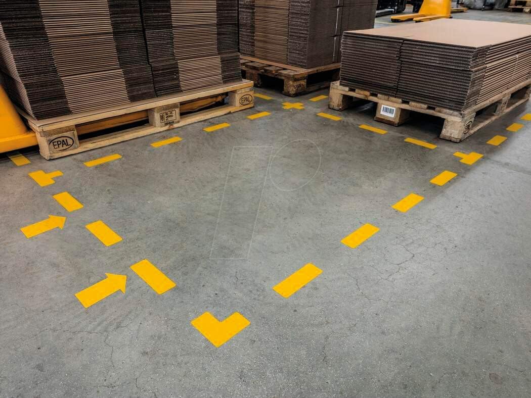 10 DURABLE Hinweisaufkleber Stellplatzmarkierung S