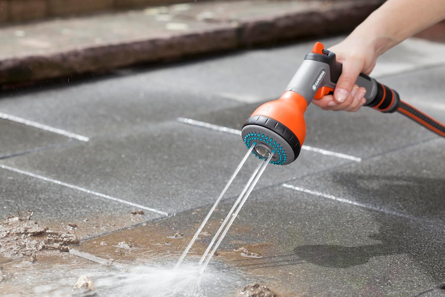 Gardena Classic Multi Sprayer: Garden sprayer for watering beds and potted plants, three spray patterns, frost protection, single-hand operation (18313-20