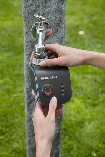 Gardena smart Water Control Set: Intelligente Bewässerungssteuerung, inkl. smart Water Control und smart Gateway, mit Bewässerungscomputer, Pflanzen bewässern per smart App, Frostwarnsystem (19103-20