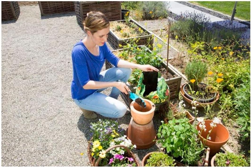 GARDENA Blumenkelle Qualitatsstahl mit Duroplastbe