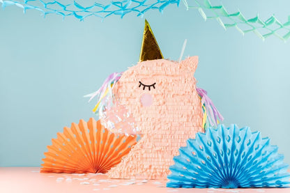 Folat BV - Pinata Unicorns & Rainbows