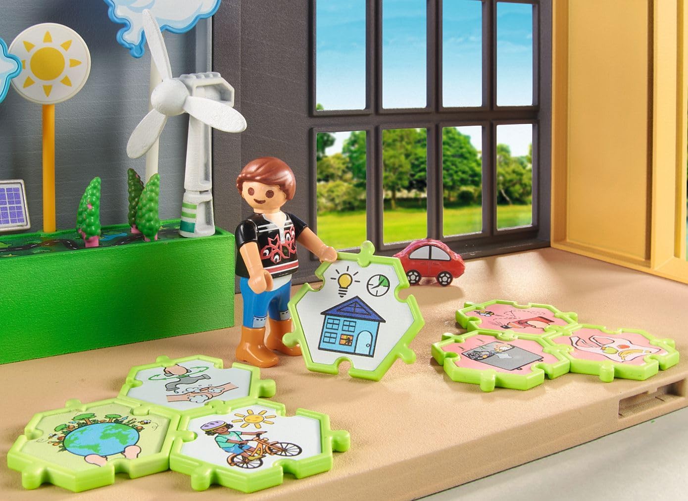 Playmobil 71331 Classe éducative sur l'écologie - City Life - avec Deux Personnages, Une Maquette Climatique, Une Table, Quatre poubelles et Un Puzzle sur la Protection du Climat - Dès 4 Ans