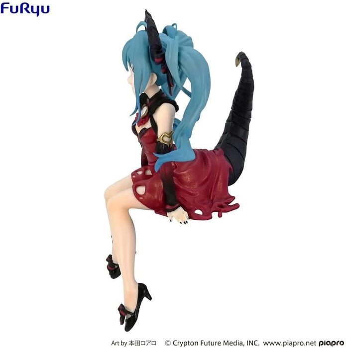Good Smile Company Furyu HATSUNE MIKU - Villain Couleur Rouge - Statuette Noodle Stopper 16cm