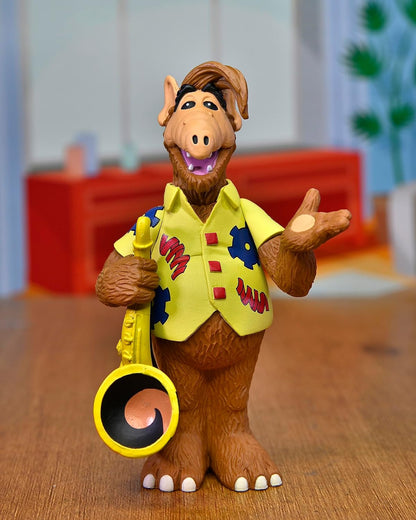 NECA Alf figurine Toony Classic Alf with Saxophone 15 cm
