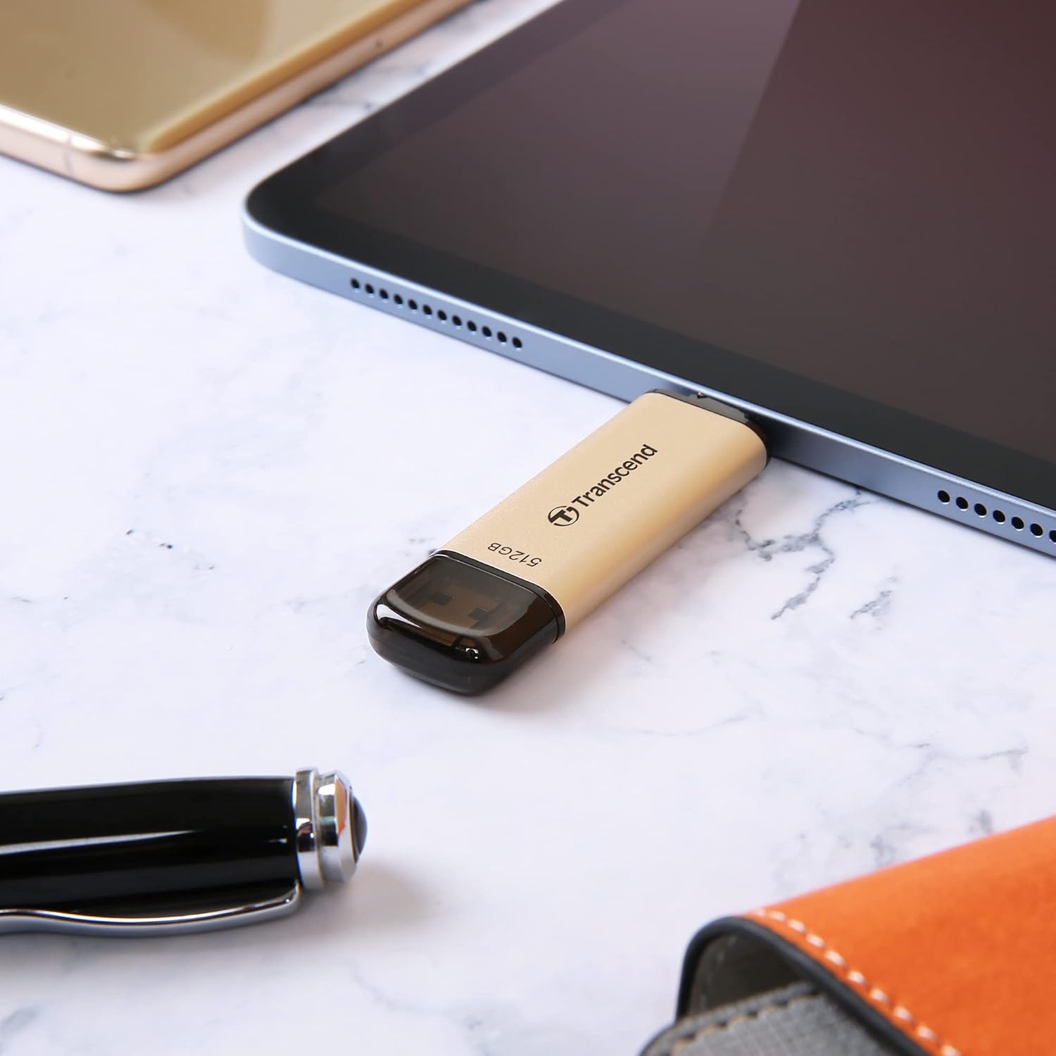 Transcend 512GB JetFlash 930C USB 3.2 Gen 1 Flash Drive TS512GJF930C
