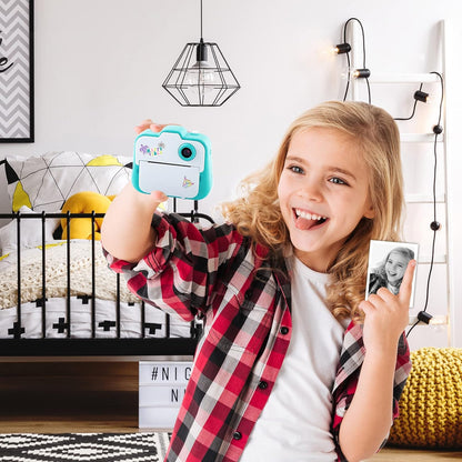 Canal Toys - Photo Creator, Selfie and Video Instant Printing Camera - Thermal Paper for 250 Photos - LCD Display - from Age 8 - CLK 001