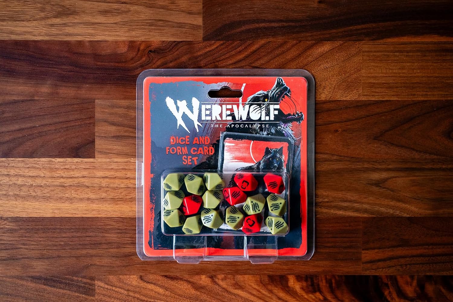 Renegade Game Studios Werewolf: The Apocalypse 5th Edition Set di dadi e carte modulo per giocatori di gioco di ruolo