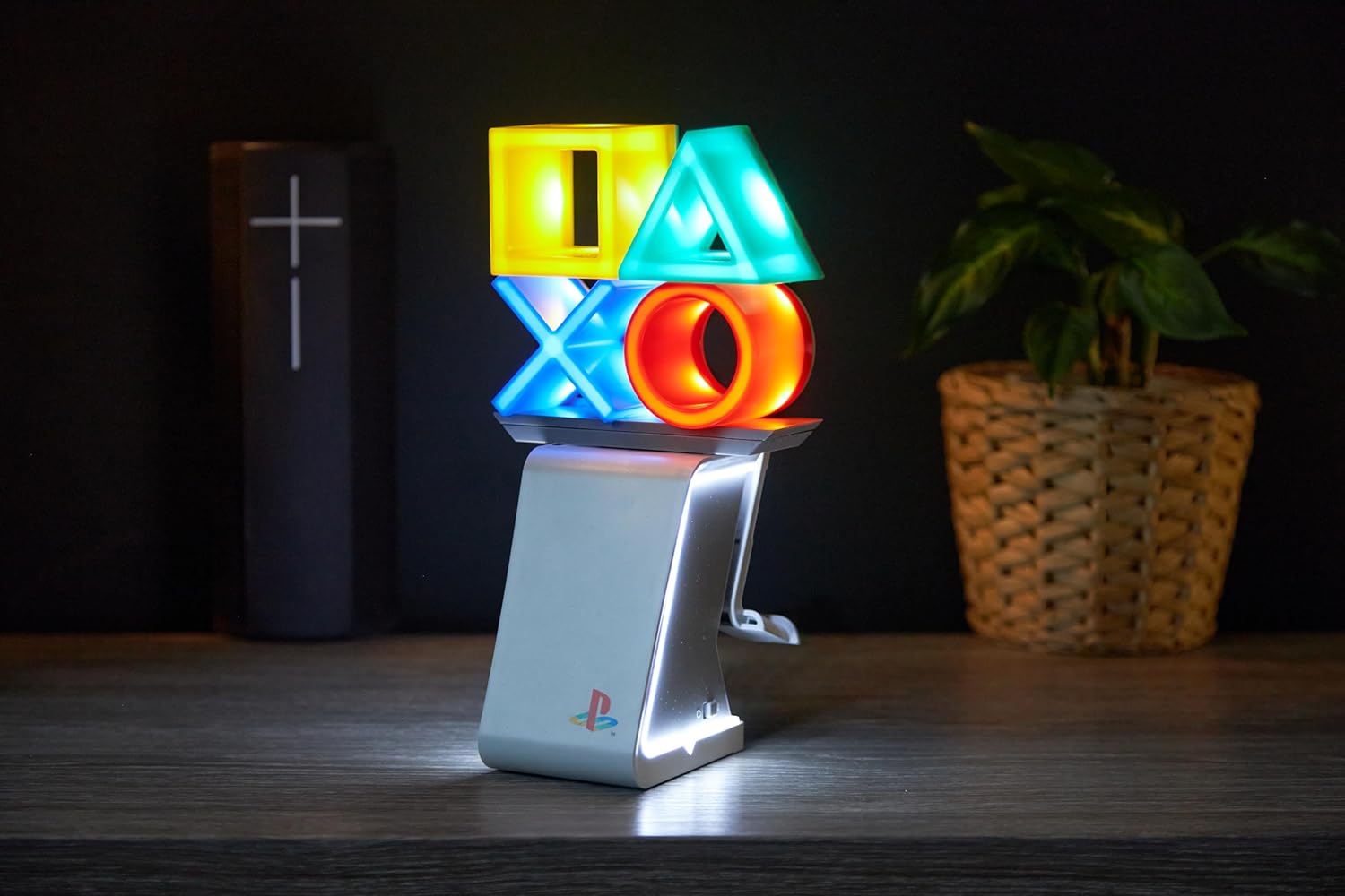 IKON LIGHT PLAYSTATION HERITAGE