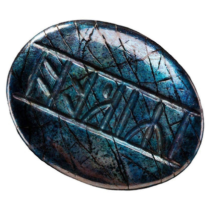 The Hobbit The Desolation of Smaug Prop Replica Kili's Rune Stone Weta Replicas, 5 x 4 x 0,8 cm, Synthetic Resin