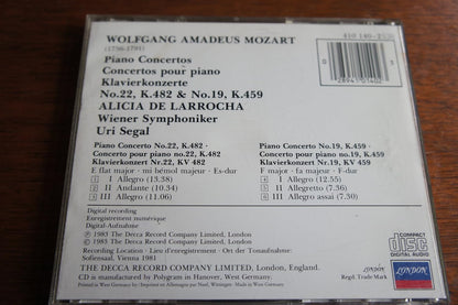 Mozart:Piano Concertos no.19 & 22 /Larrocha