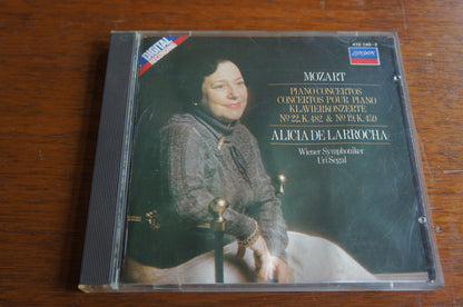 Mozart:Piano Concertos no.19 & 22 /Larrocha