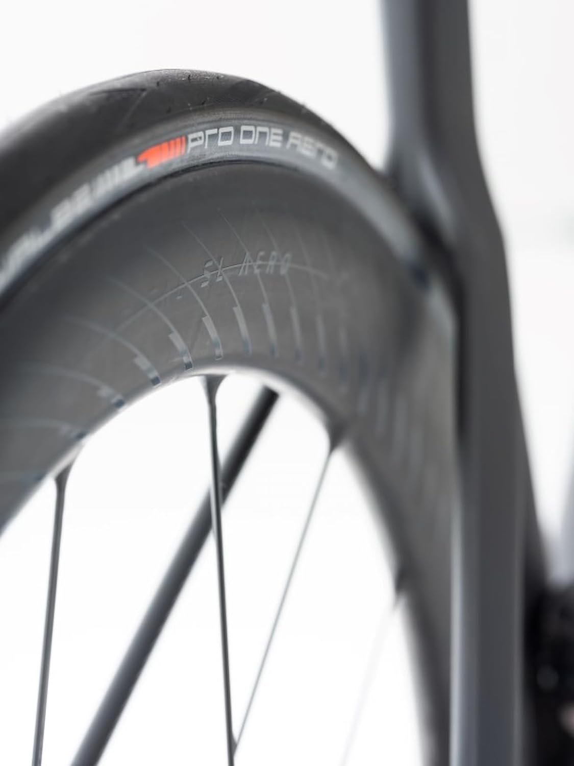 Schwalbe Pro One Aero Evo R/Guard Fold TLE 700x28 Front Black