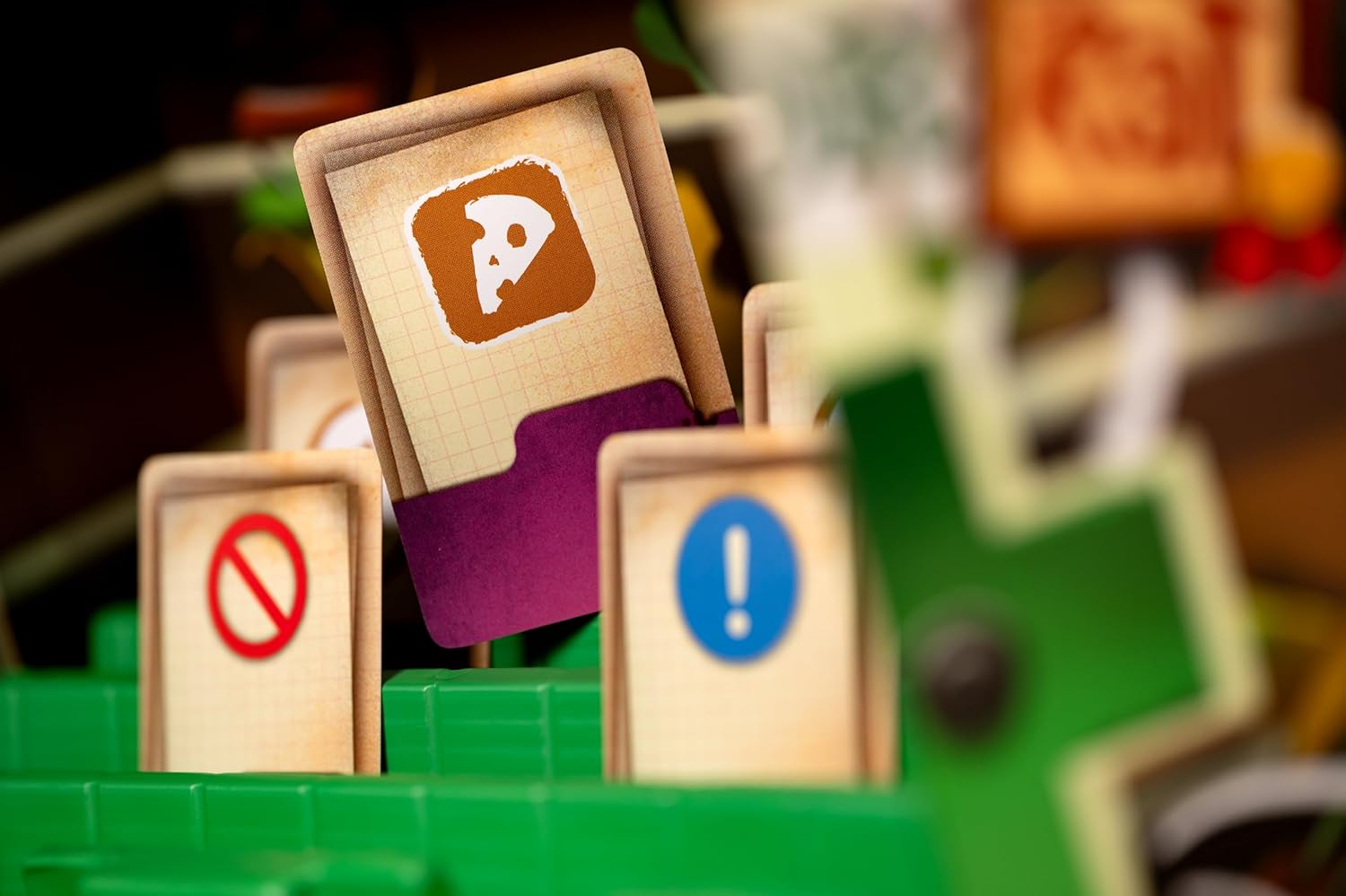 Blue Orange | Doctor Rat | Board Game | Ages 10+ | 2-7 Players | 30 Minutes Playing Time