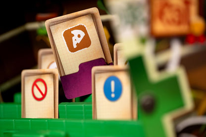 Blue Orange | Doctor Rat | Board Game | Ages 10+ | 2-7 Players | 30 Minutes Playing Time