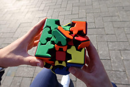 Meffert's M5058 Gear Cube Puzzle, Multi-Colour, 2X-Large