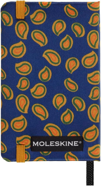 Moleskine Cuaderno Silk, Tapa Dura con Seda Italiana de Mantero, con Páginas Blancas y Cierre Elástico, con Caja de Regalo, Tamaño Extra Small 13,6X8,8 cm, Color Azul