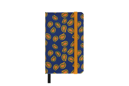 Moleskine Cuaderno Silk, Tapa Dura con Seda Italiana de Mantero, con Páginas Blancas y Cierre Elástico, con Caja de Regalo, Tamaño Extra Small 13,6X8,8 cm, Color Azul