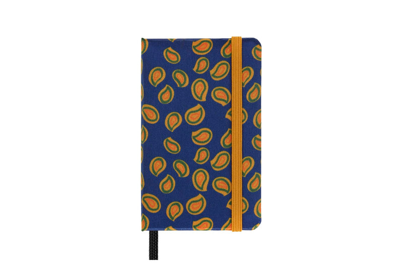 Moleskine Cuaderno Silk, Tapa Dura con Seda Italiana de Mantero, con Páginas Blancas y Cierre Elástico, con Caja de Regalo, Tamaño Extra Small 13,6X8,8 cm, Color Azul