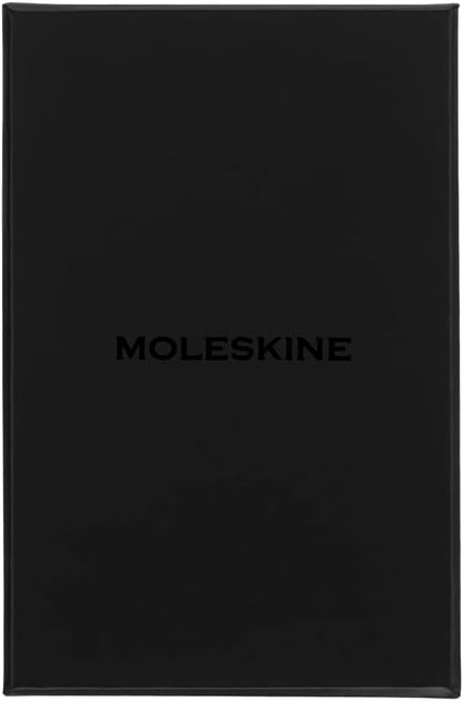 Moleskine Cuaderno Silk, Tapa Dura con Seda Italiana de Mantero, con Páginas Blancas y Cierre Elástico, con Caja de Regalo, Tamaño Extra Small 13,6X8,8 cm, Color Azul