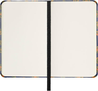 Moleskine Cuaderno Silk, Tapa Dura con Seda Italiana de Mantero, con Páginas Blancas y Cierre Elástico, con Caja de Regalo, Tamaño Extra Small 13,6X8,8 cm, Color Azul