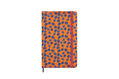 Moleskine Agenda Silk 12 Months, Weekly Undated Agenda, Hard Cover with Italian Silk from Mantero, Elastic Closure, with Gift Box, Size Large 21x13cm, Colour