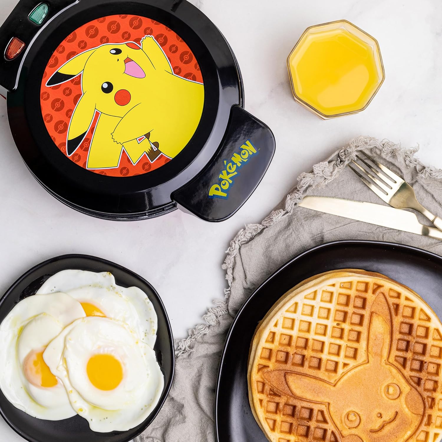 POKEMON - Pikachu - Waffle Maker