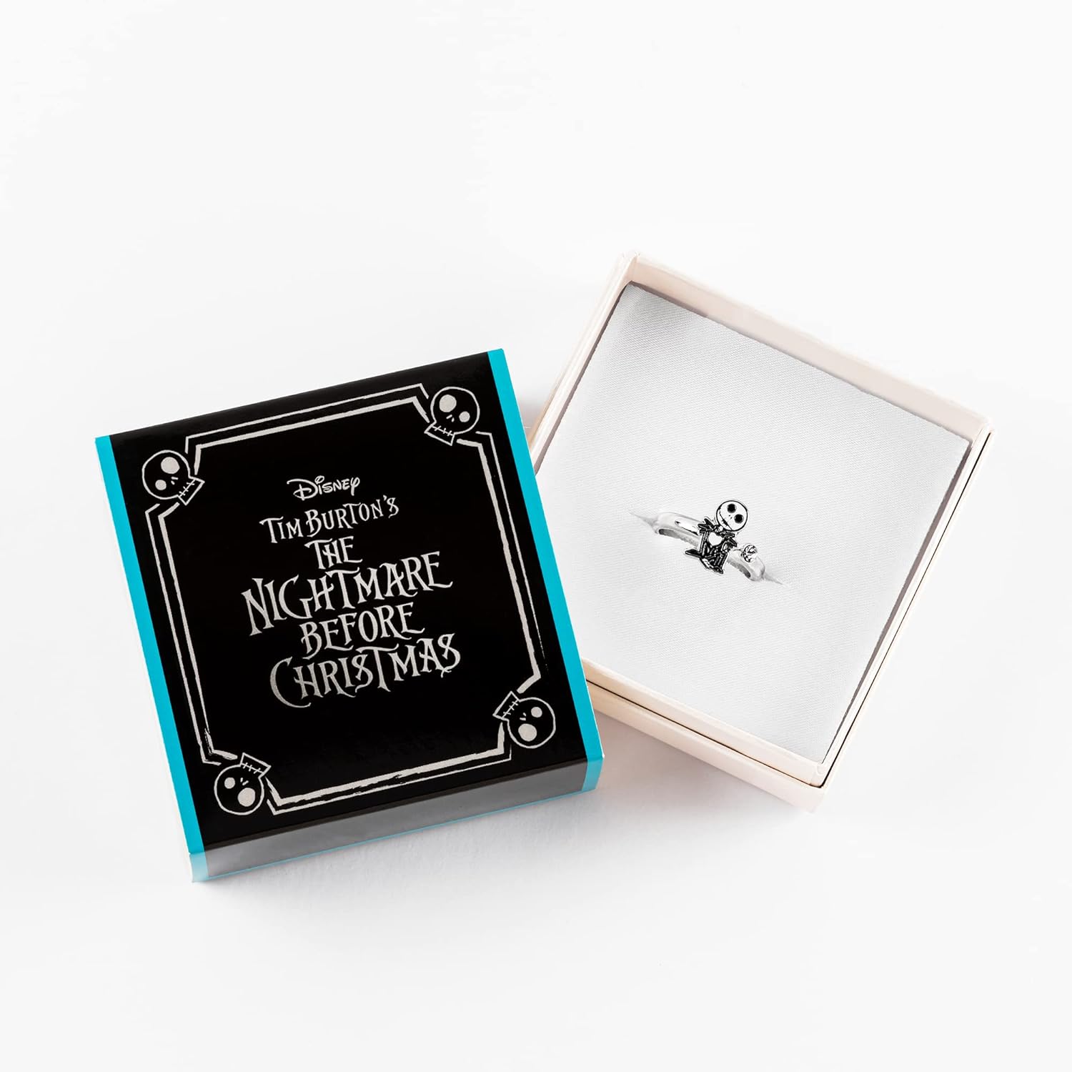Disney- Merchadising, Color Black, White & Silver (Peers Hardy RF00386RRWL