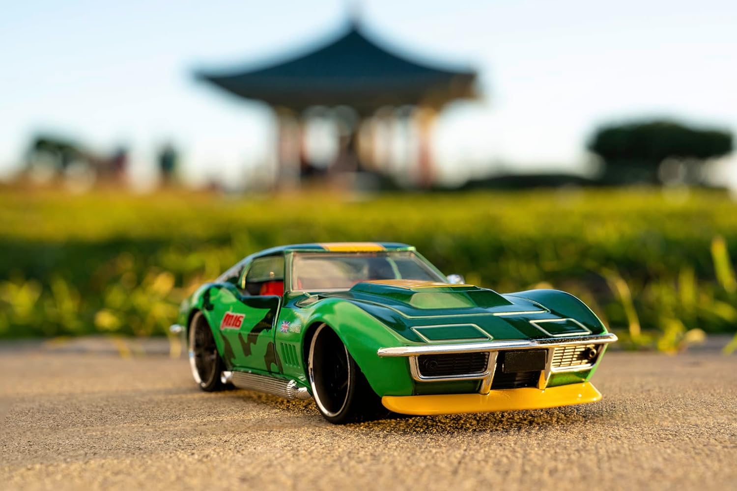 Jada- Street Fighter II, Cammy Chevrolet 1969 Corvette, Escala 1:24 , en Metal, Giro de Ruedas, Apertura de Puertas y Figura de Cammy (253255061)