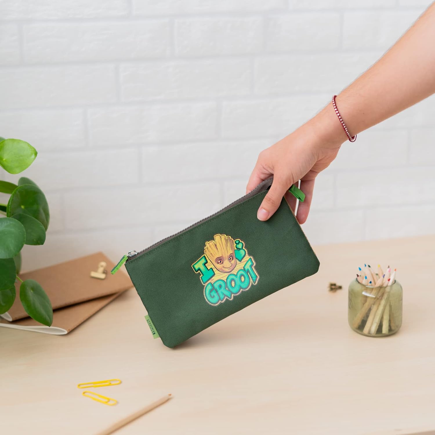 Grupo Erik Mäppchen Marvel I am Groot Federmappe 3fach - Stift Etui Schule - Federmäppchen Mädchen Schlampermäppchen Jungen Federtasche 3 fächer Marvel Fanartikel