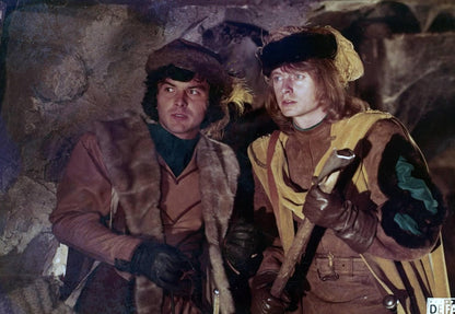 HARTMANN, SIEGFRIED - SCHNEEWEIBCHEN UND ROSENROT