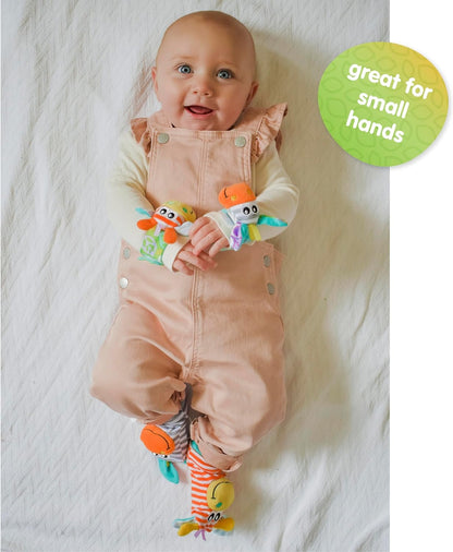 Playgro Wrist Rattle and Foot Finder Set - Captivating Developmental Toys for Babies 0-12 Months with Charming Jungle Companions - Baby's First Rattle Socks & Hand Entertainment