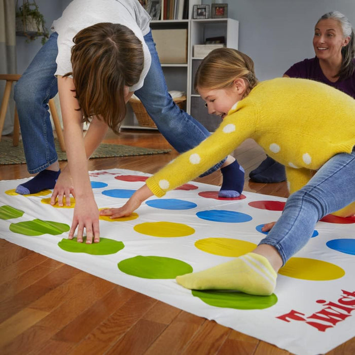 Play-Doh 98831398, Party Families and Children, Twister 6 Years, Classic Game for Indoor and Outdoor Use, Single, multicoloured, Includes 1 twister mat, 1 turntable and game instructions