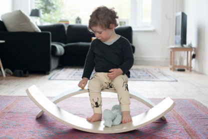 Wobbel Balanceboard, fördert Kreativität und Phantasie beim Spielen (weiß - waldgrün
