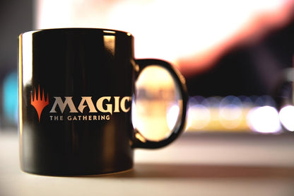 Konix Magic The Gathering Tasse - Keramiktasse - 320 ml - Rot Farbmotiv - Schwarz