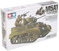 Tamiya 300035313 WWII US M5A1 Leicht Panzer - Tanque de la 2 Guerra Mundial en Miniatura con mortero y 4 Figuras (Escala 1:35