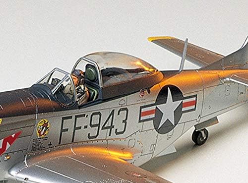 Tamiya 1/48 Modellino Aereo F-51D Mustang Korean War (Importato da Giappone