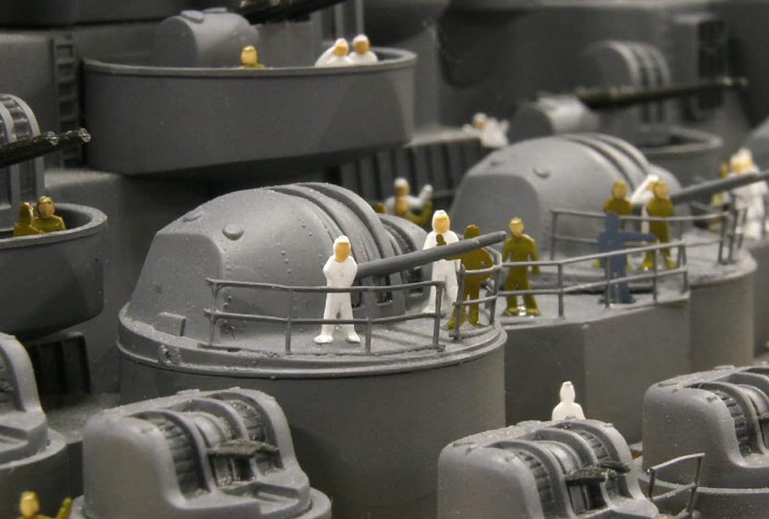 Tamiya- 1:350 Warship Crew-Set (144) Juego de Construcción Equipaje Navio de Guerra, 14+ Años, Color Gris, Mittelgroß (TAM12622