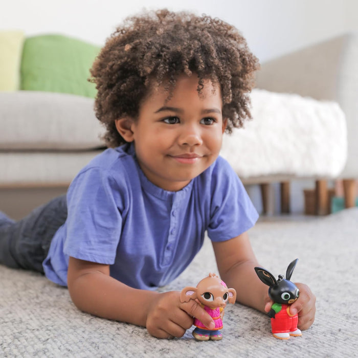 Bing - 10 figure set and all his friends in one pack - With these figures you can recreate all scenes from the popular children's series Toys