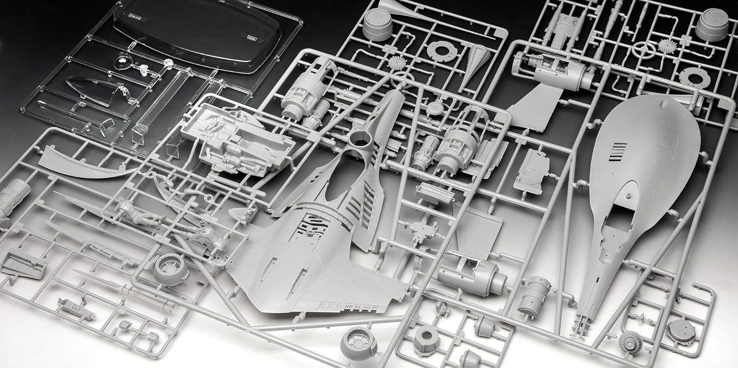 Revell 06787 Star Wars: The Mandalorian N1 Starfighter (Din Djarin) 1:24 Scale Unbuilt/Unpainted Plastic Model Kit with Seated 'Mando' Figure
