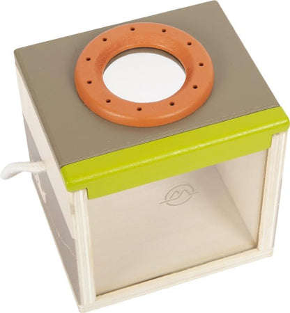 small foot Insect Box Discover Made of FSC 100%-Certified Wood, explorer's Toy for Kids, for Ages 3+ Years, 12437, White