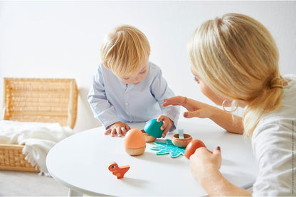 Janod Surprise 3 Baby Dinosaur-Hiding Eggs-Pull Open-FSC Wooden Toy-18 Months +, J05834, Multicolor