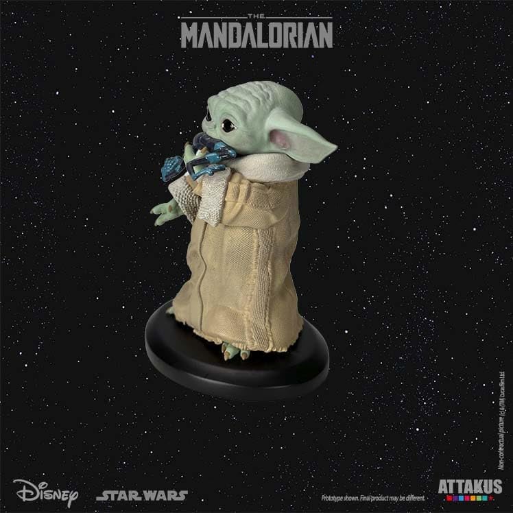 Star Wars: The Mandalorian Classic Collection statuette 1/5 Grogu Eating Frog 10 cm