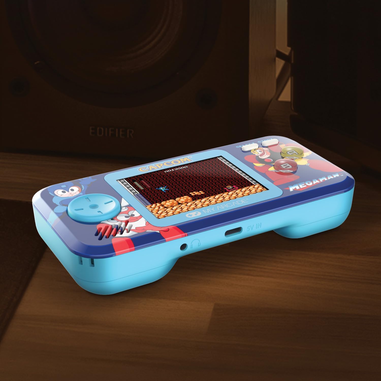 My Arcade Mega Man Pocket Player Pro Handheld Portable Gaming System (6 GAMES IN 1)