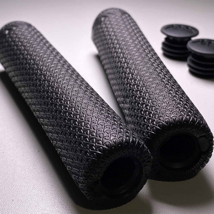 All Mountain Style Extralight Grips Black